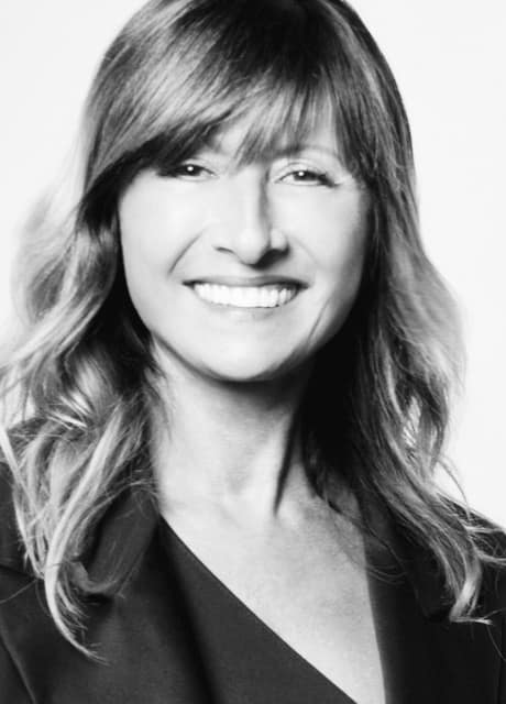 2015 HEADSHOT